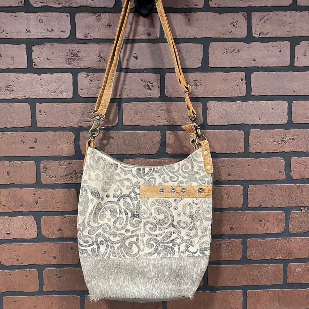 Myra Bag